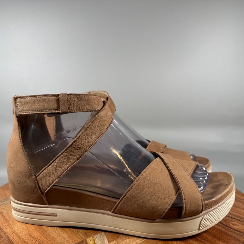 Eileen Fisher Tan Leather Platform Gladiator Sandals Back Zip Womens Size 8